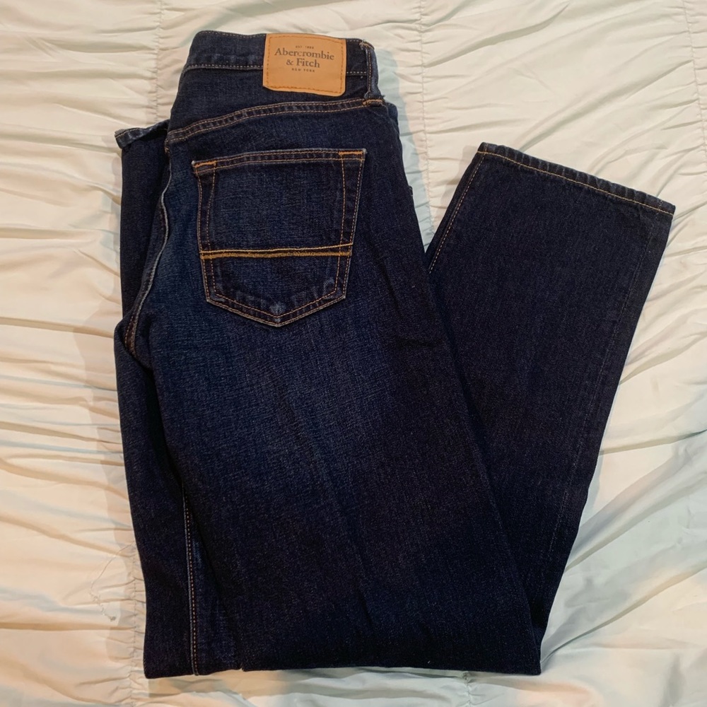 A&F dark wash boot cut men’s jeans - Picture 1 of 3